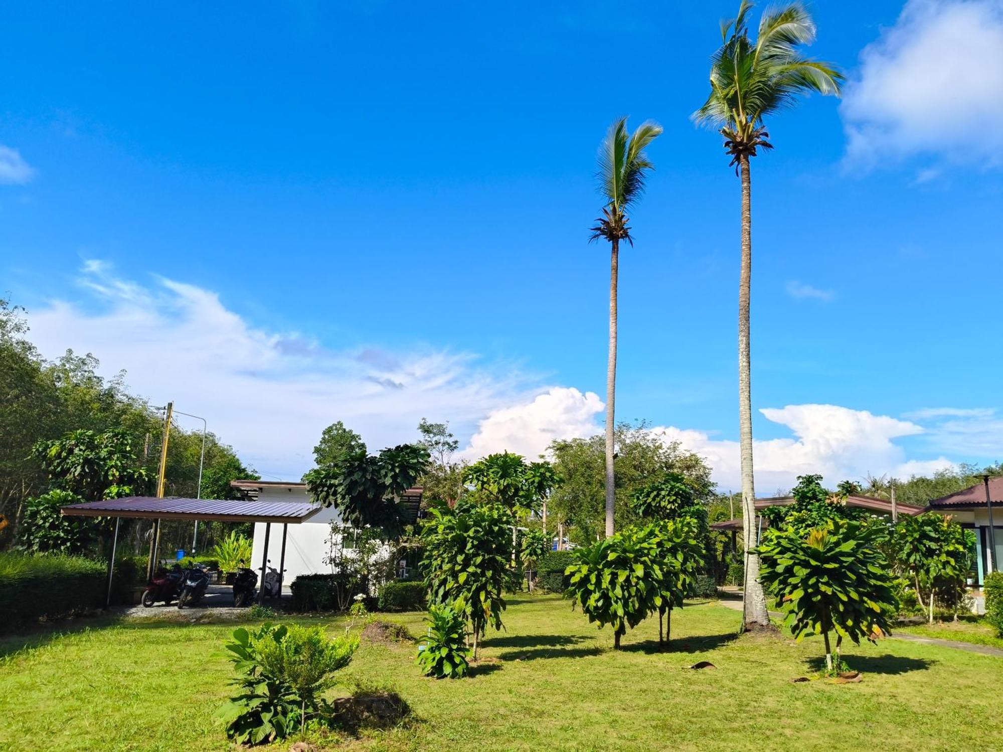The Lodge At Koh Kood Ko Kut Exteriör bild