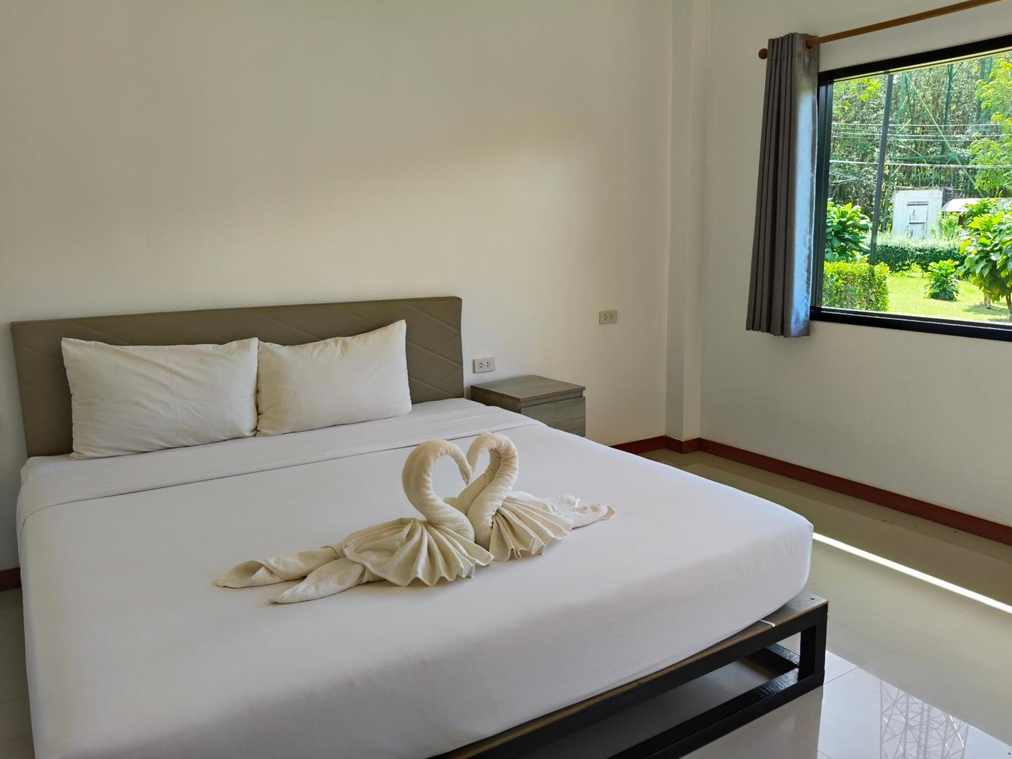 The Lodge At Koh Kood Ko Kut Exteriör bild